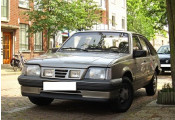 Uitlaatsysteem OPEL Ascona C 1.8i (Hatchback)