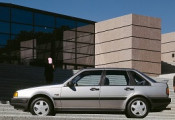 Uitlaatsysteem VOLVO 440 1.7i (Hatchback)